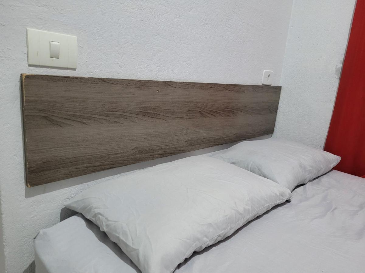 Itanhaém Hostel Sion - Apartamentos المظهر الخارجي الصورة